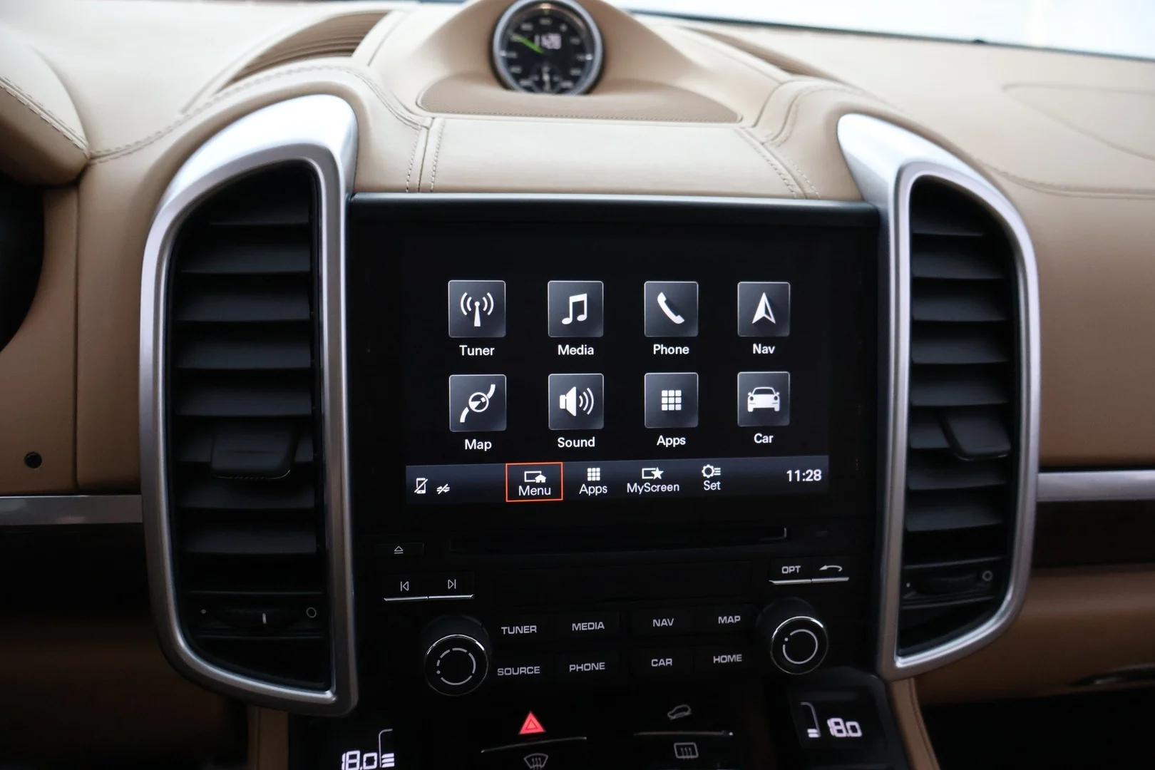 Car Image - 7lLFnzyKG2d8if203TnTPY