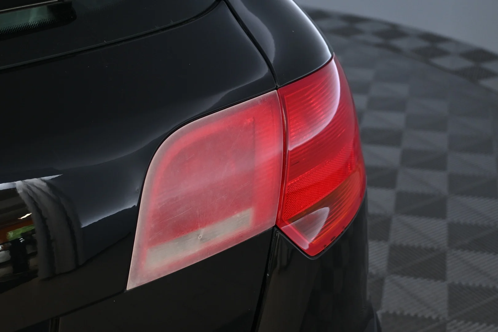 Car Image - 1eOZrcYK7CltalaYi1TF6K