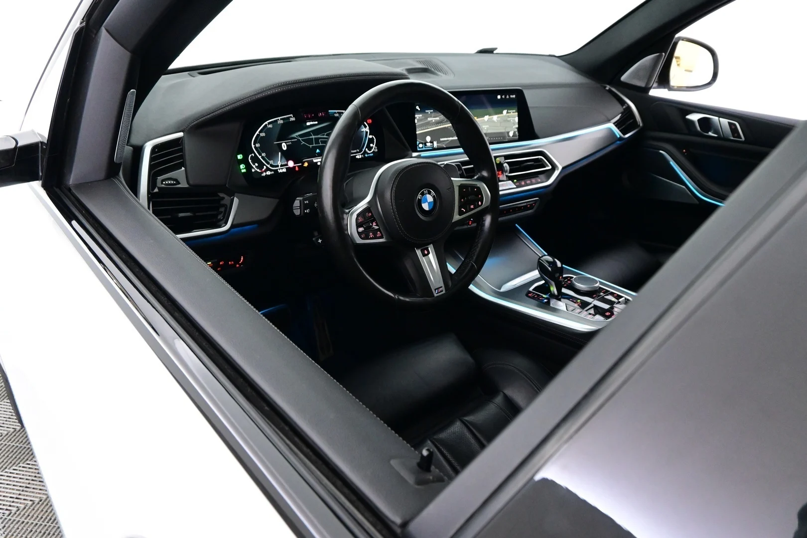 Car Image - 4SwrSPkNyzEo09x3c19kKl
