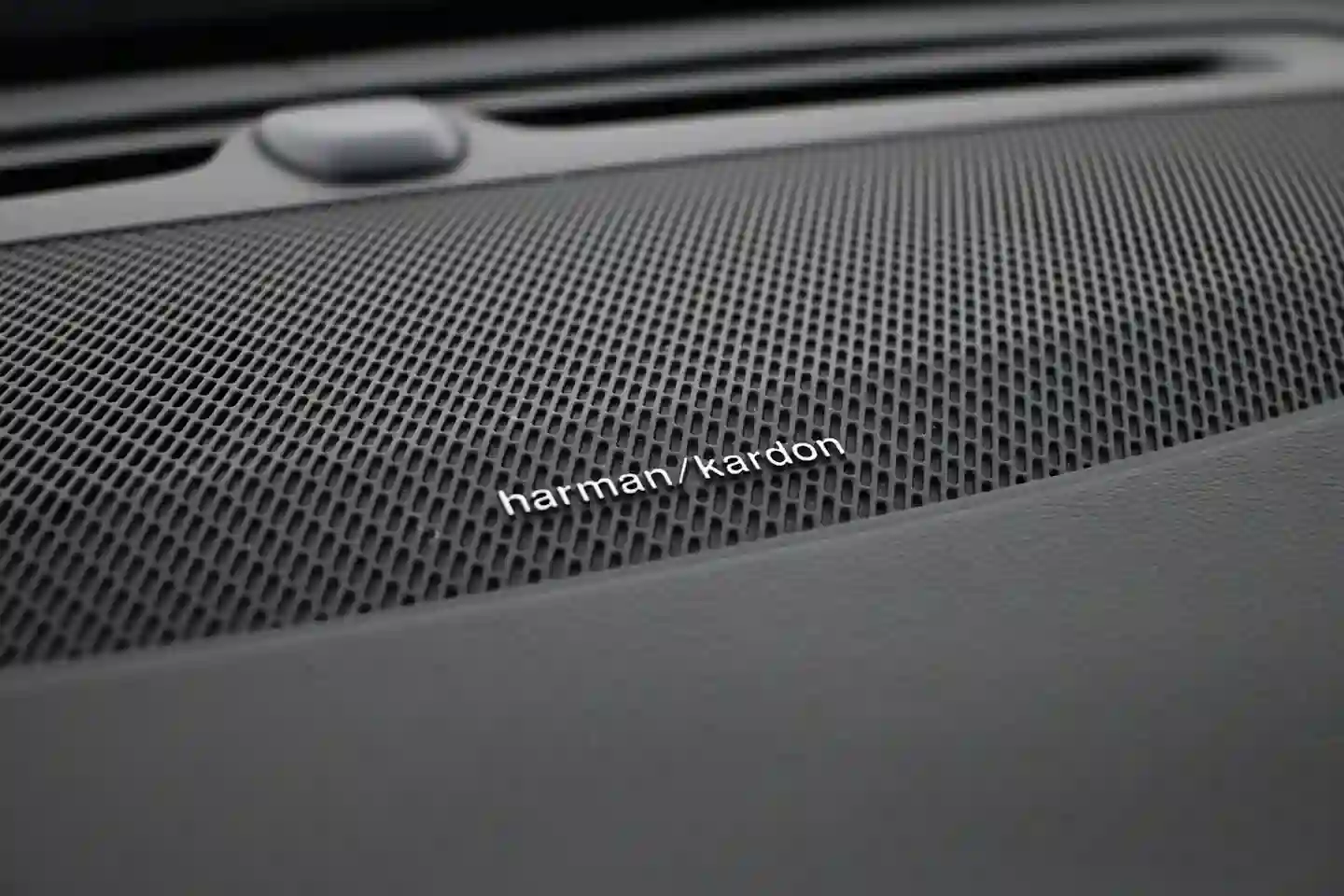 Car Image - MrbybAYN1C3dNCPtg45Rp