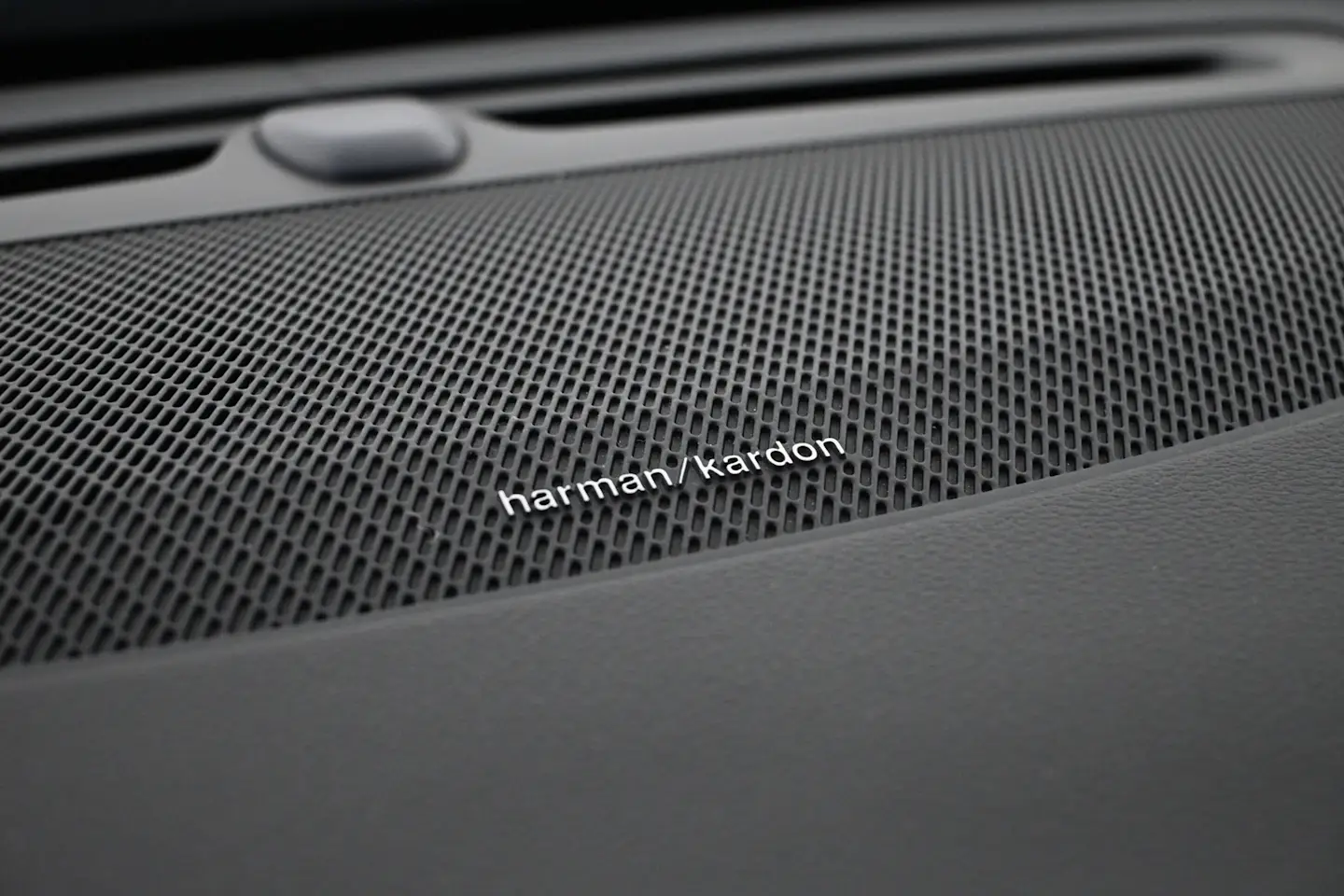 Car Image - MrbybAYN1C3dNCPtg45Rp