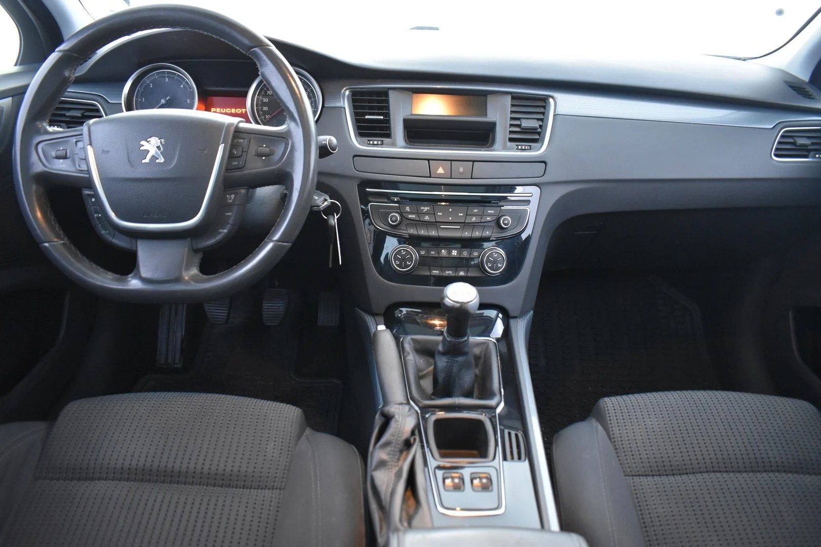 Car Image - 63cg63yM0z44Ut8u6ULo6c