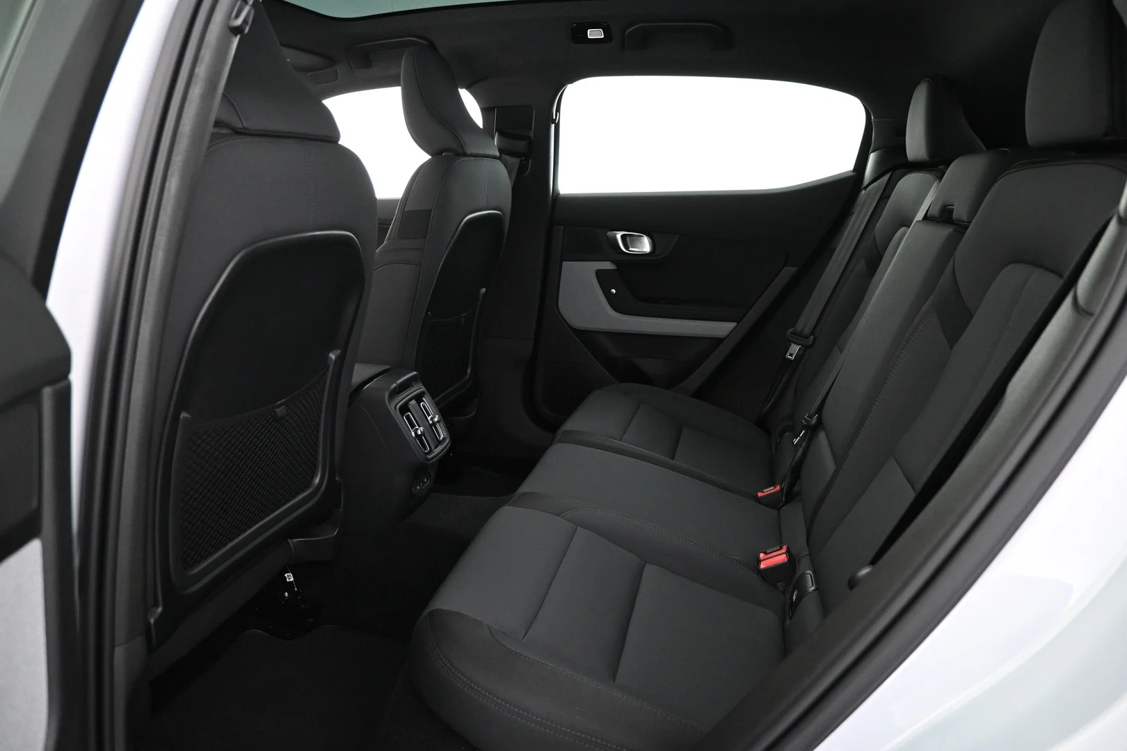 Car Image - 5JfUVtDQNO4e85DicFEtEU