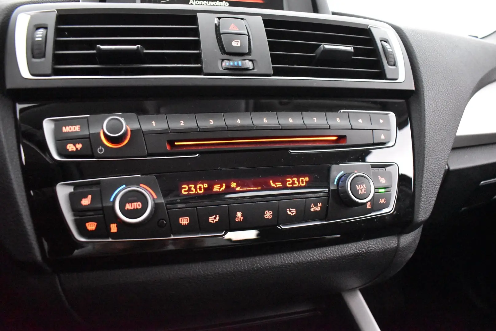 Car Image - 24X8g19tLzt36kCOuzfyqY
