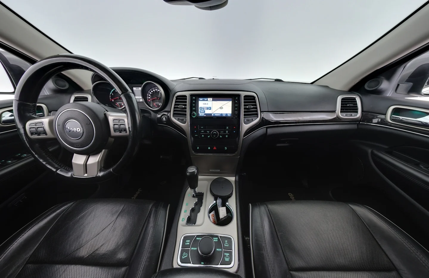 Car Image - 1MnMRlhWkbDMIVkj03IXFf