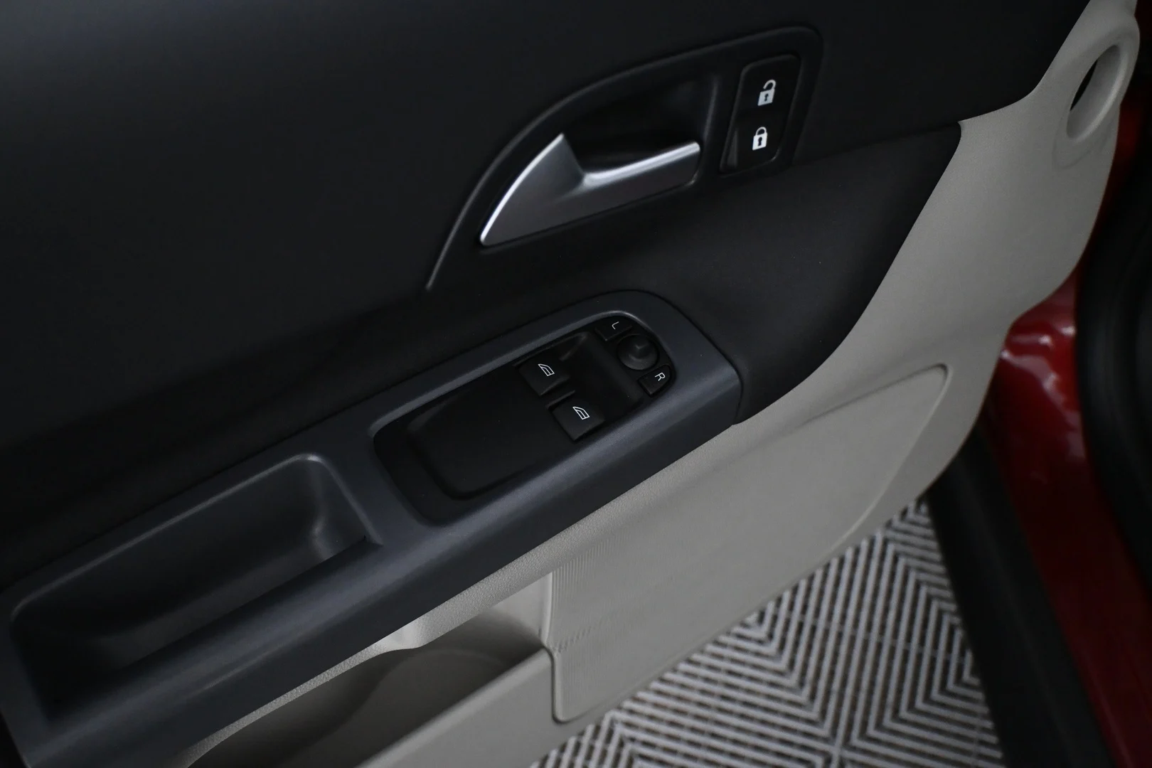 Car Image - 5RPsAn0kj4maSpNFh9Xw31