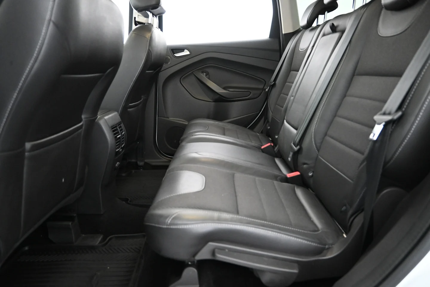 Car Image - 1K47W2cWvbxWxNZks8j6kC