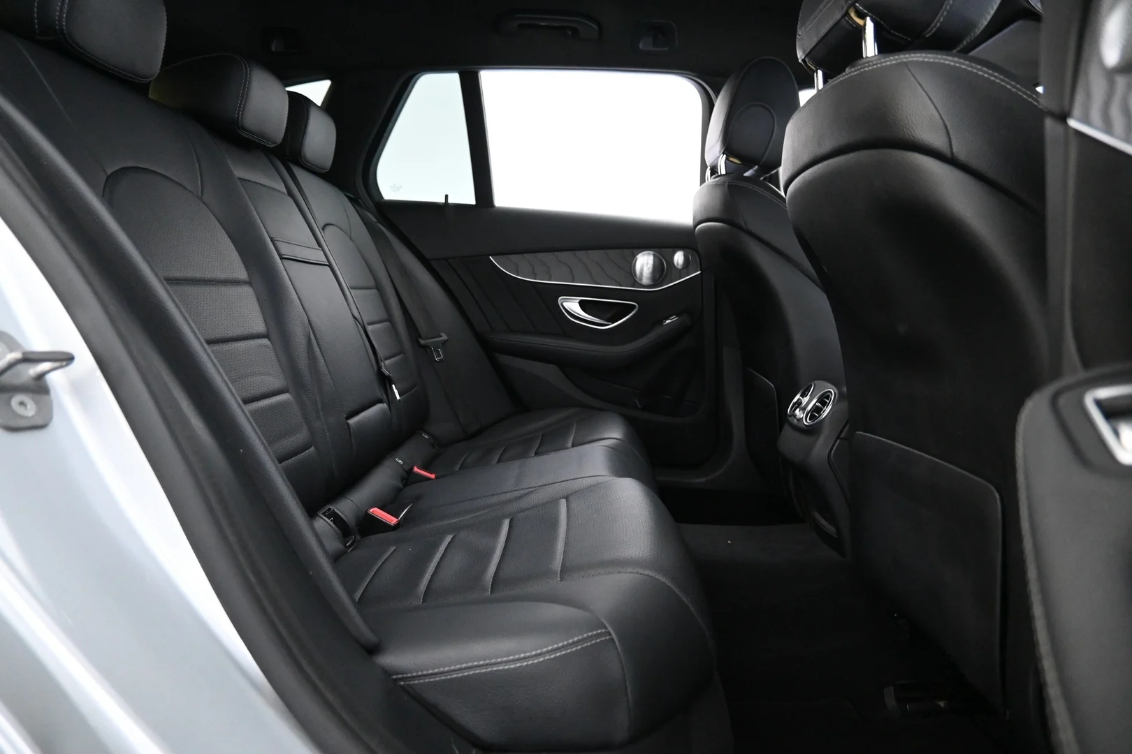 Car Image - 1WiEnJqGQjO1PMud2ZBTMG