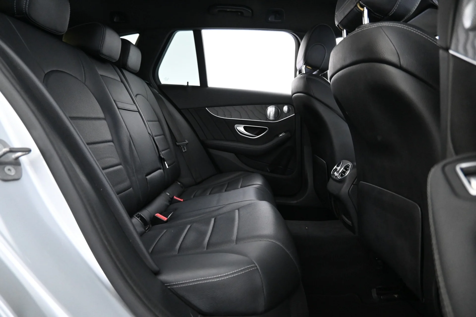 Car Image - 1WiEnJqGQjO1PMud2ZBTMG