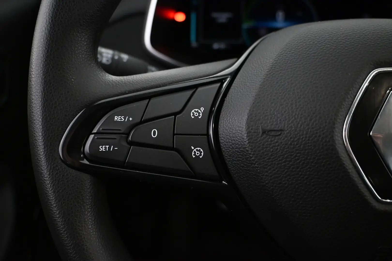 Car Image - 6Cf4auog0C8gOqLicbqN1T
