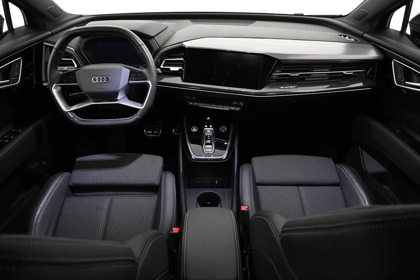 Car Image - 52hNazptXPqKBTUrrDbVhP