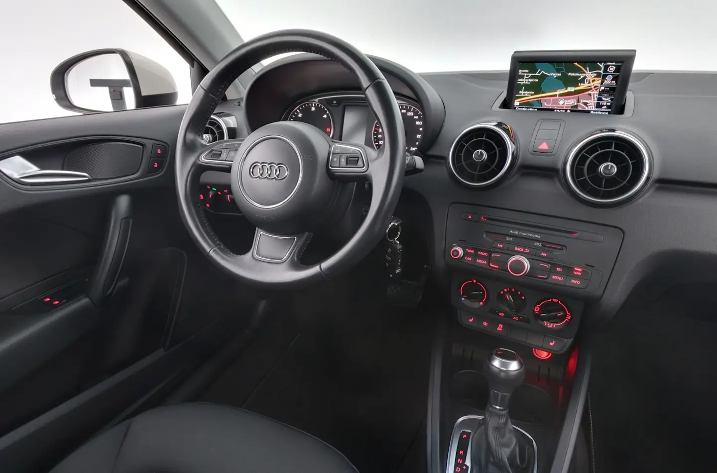 Car Image - 5rCnxZ57LzLztgYdjrxjU6