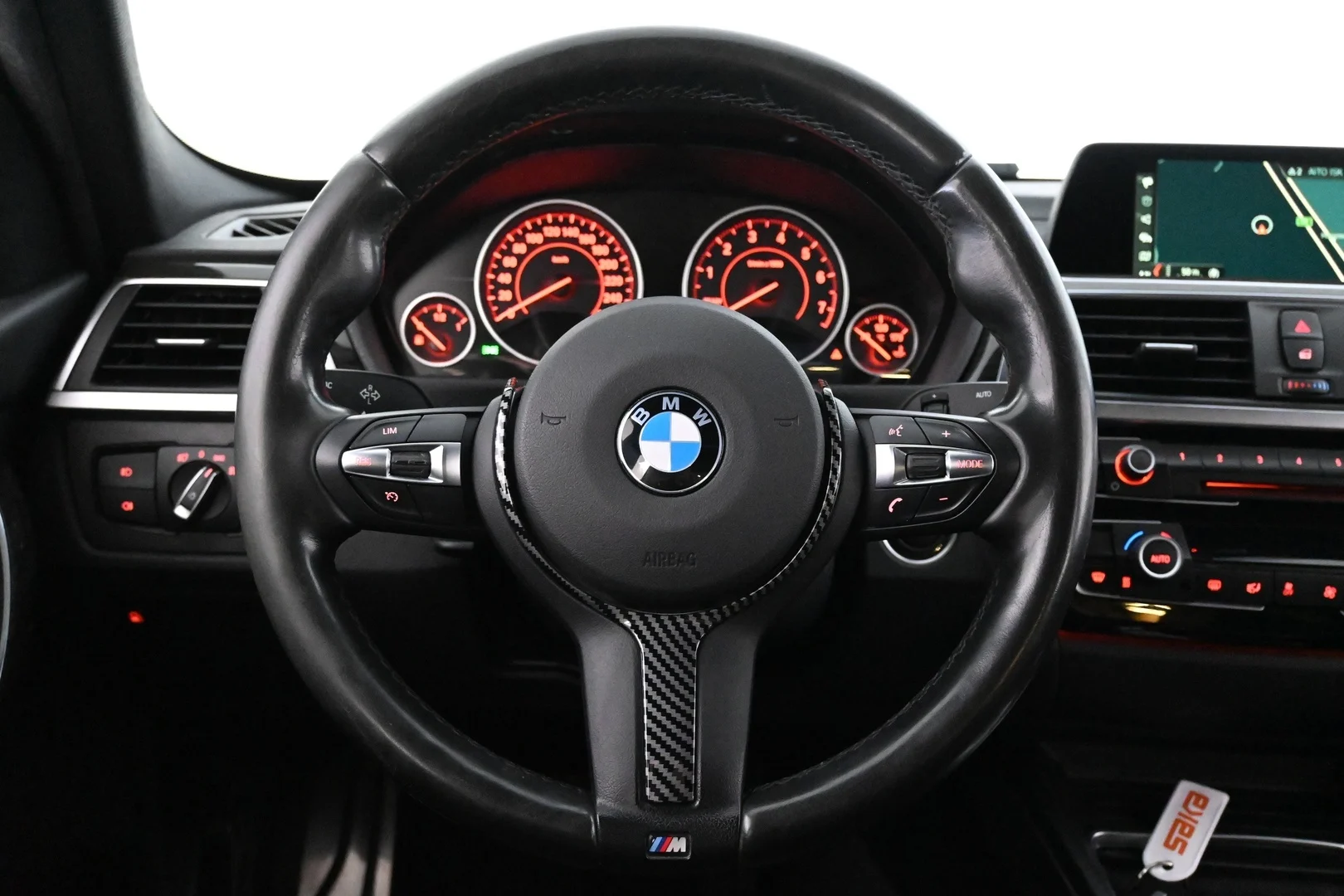 Car Image - 1Hh4QJrGmNWHUKO8SHXXWT