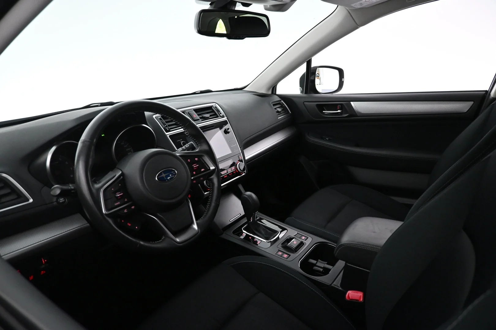 Car Image - 2AWvciaRYKsPTEIvyQRwCL