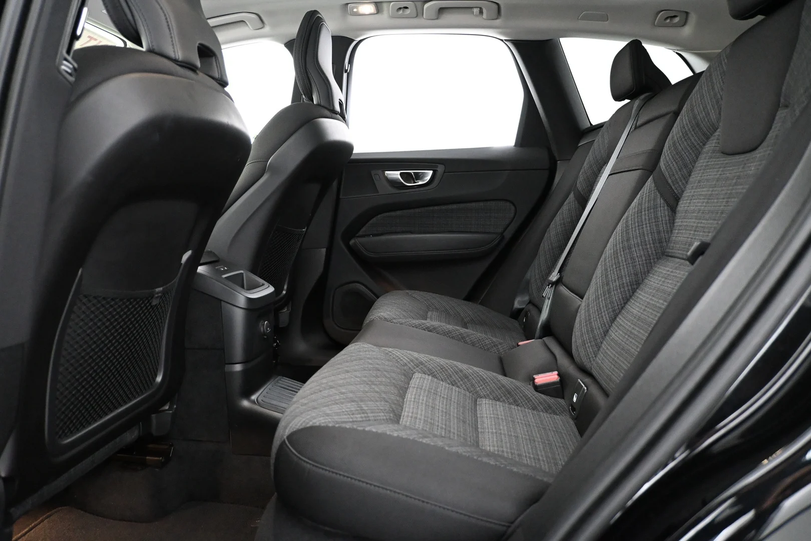 Car Image - 1UJUiesuDOZyTxk1Gx0puw