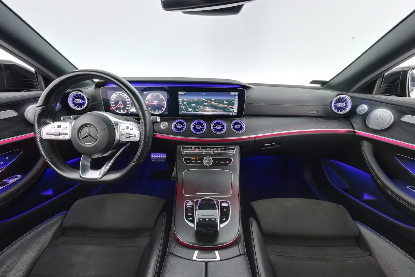 Car Image - 5xb3KgGUHj3ja8LA2WxL83