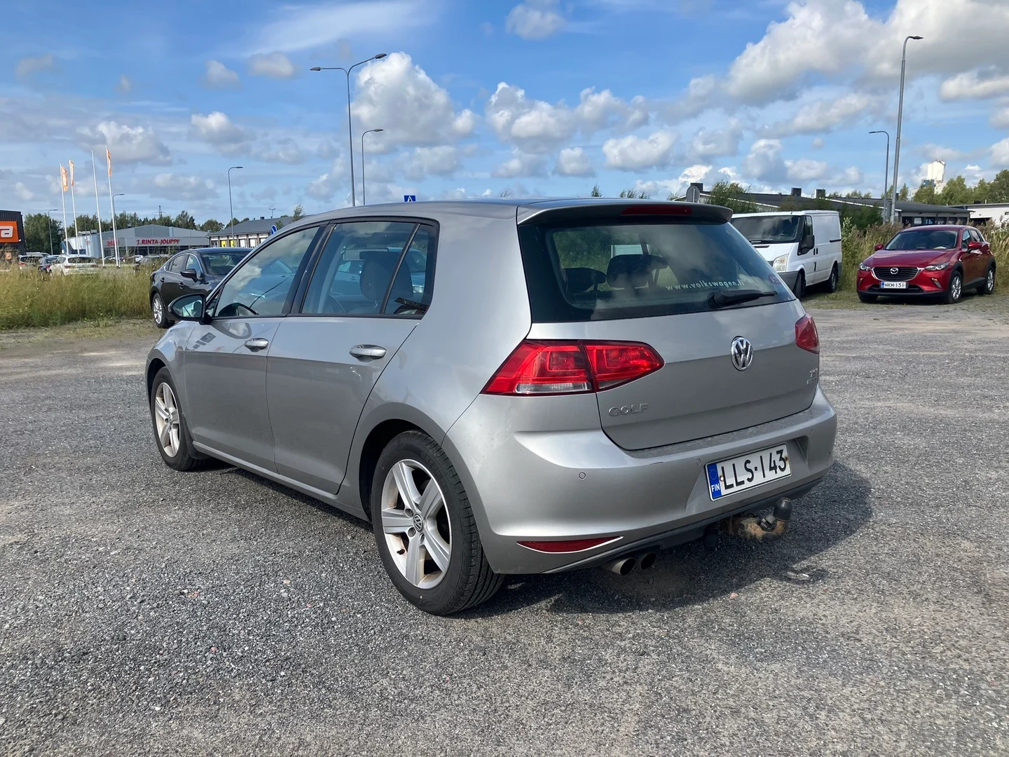 Car Image - 28NlMzOSWs0bDava2oebpK
