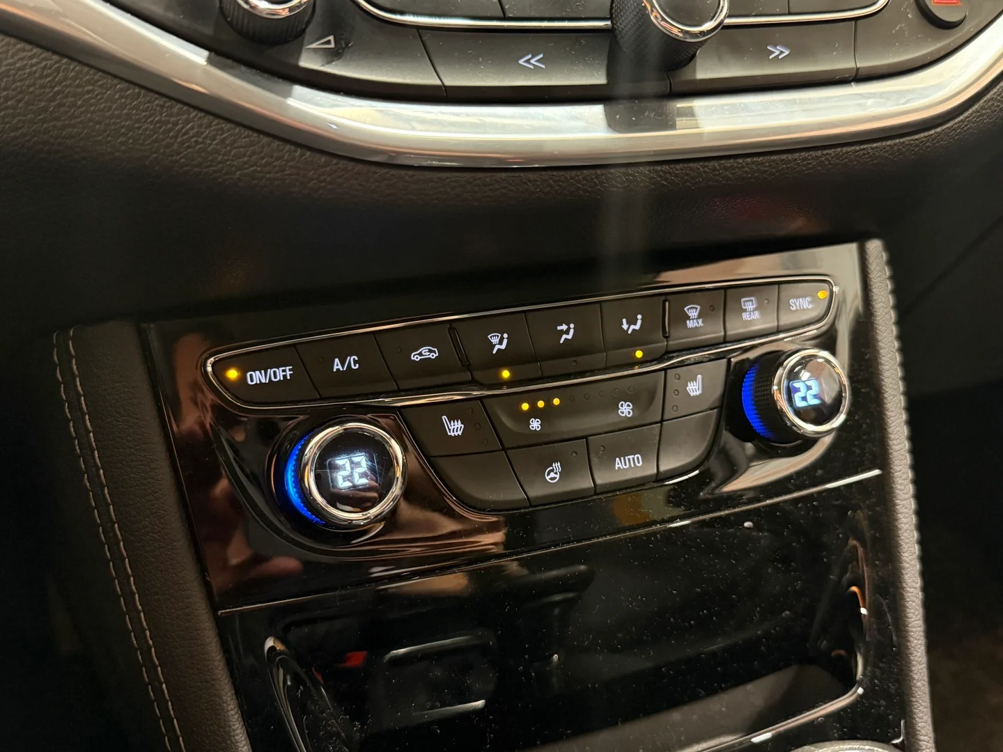 Car Image - 7CXA2VEFAouTM585tmONar