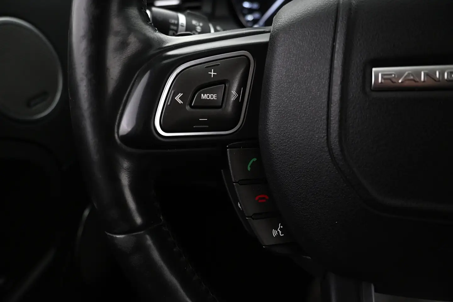 Car Image - 7I97MNOkSkvTVElPhAz6TJ