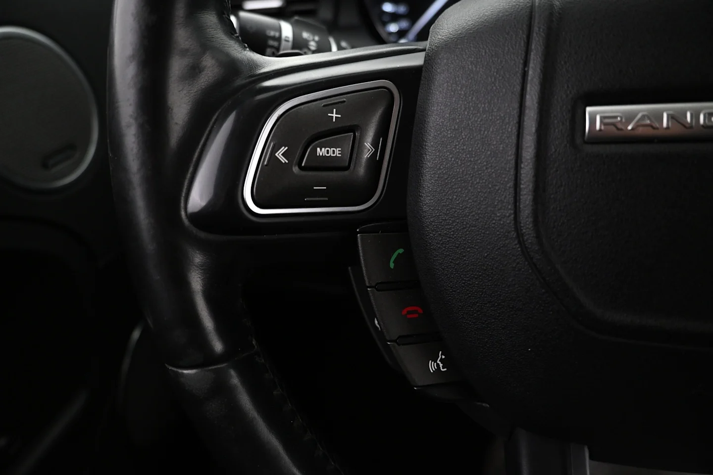 Car Image - 7I97MNOkSkvTVElPhAz6TJ