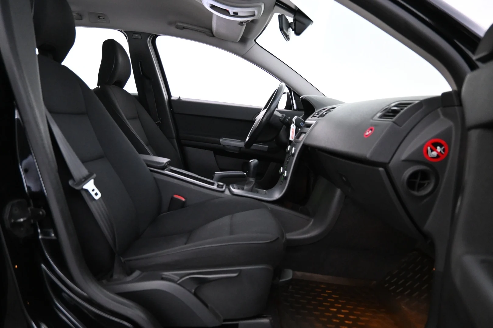 Car Image - 2Jg8l322s9A8bcZELAH4Dp