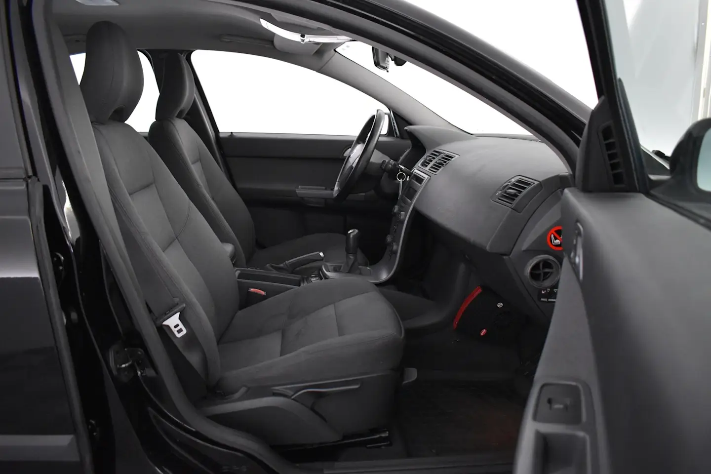 Car Image - l26cw1Ixj35FJpzJZbwkL