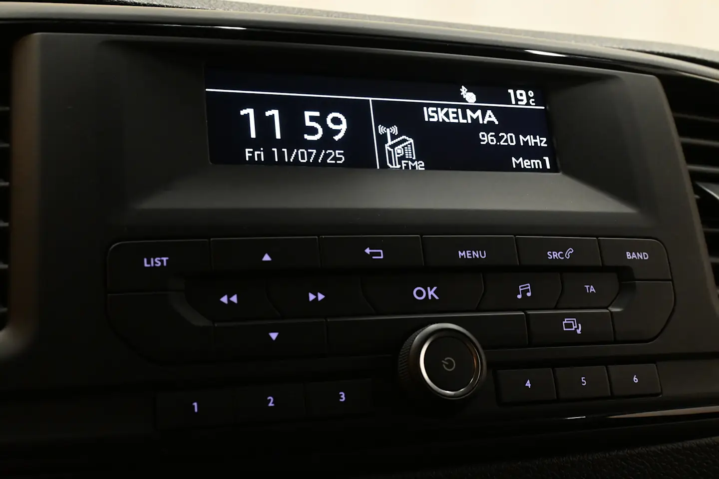 Car Image - 7gB9fT9TAGV58cxuZQN0s9
