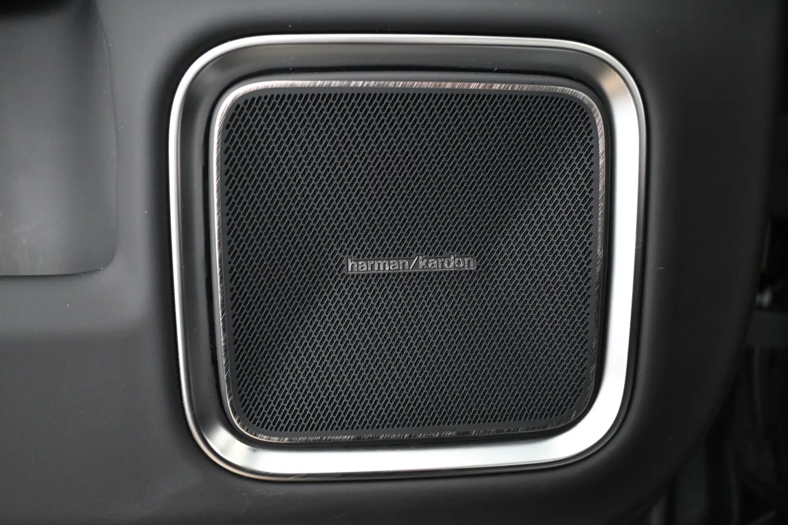 Car Image - 5rzccZlb9hx0uPB5pV7804