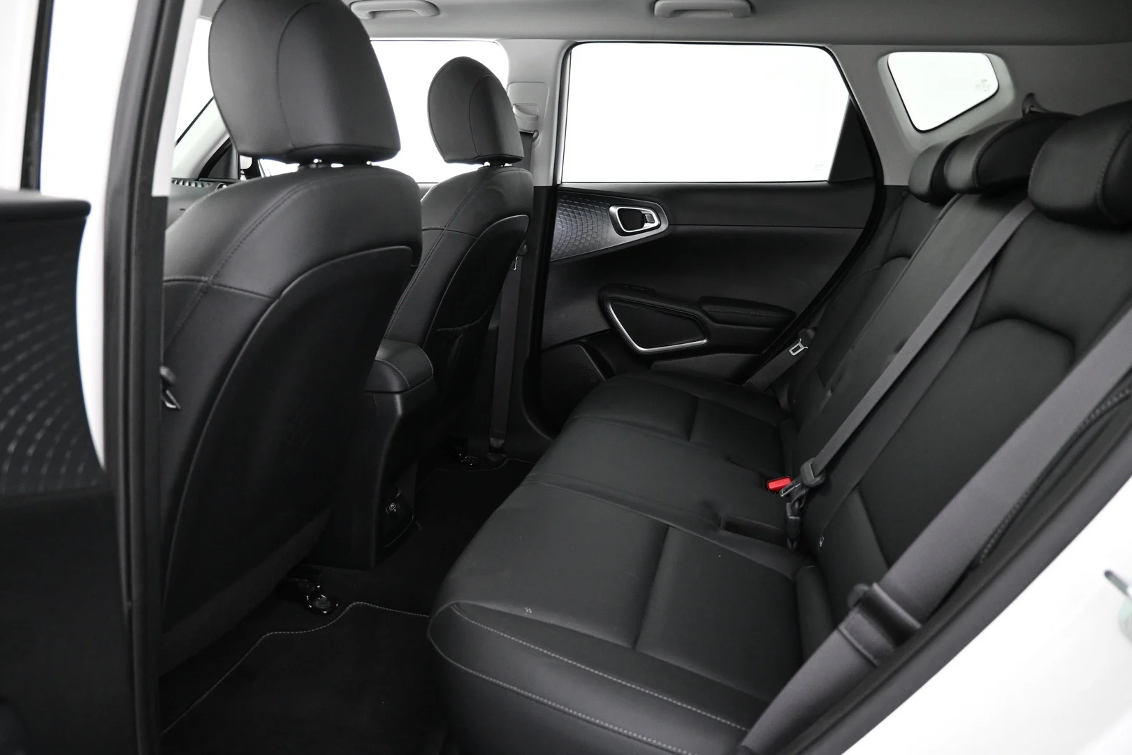 Car Image - 3BnMGAGScN5WFk4l8gI5ON