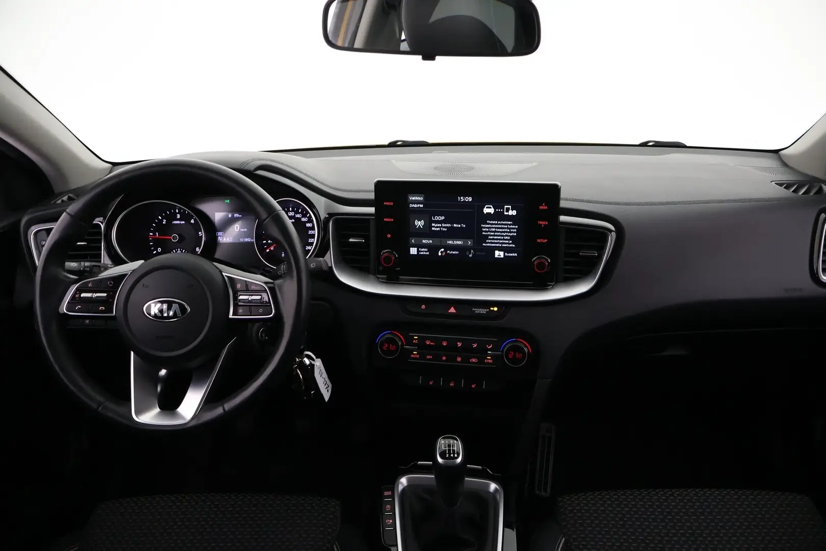 Car Image - 7MlG4BkOu5h8wxnHLK0YrS
