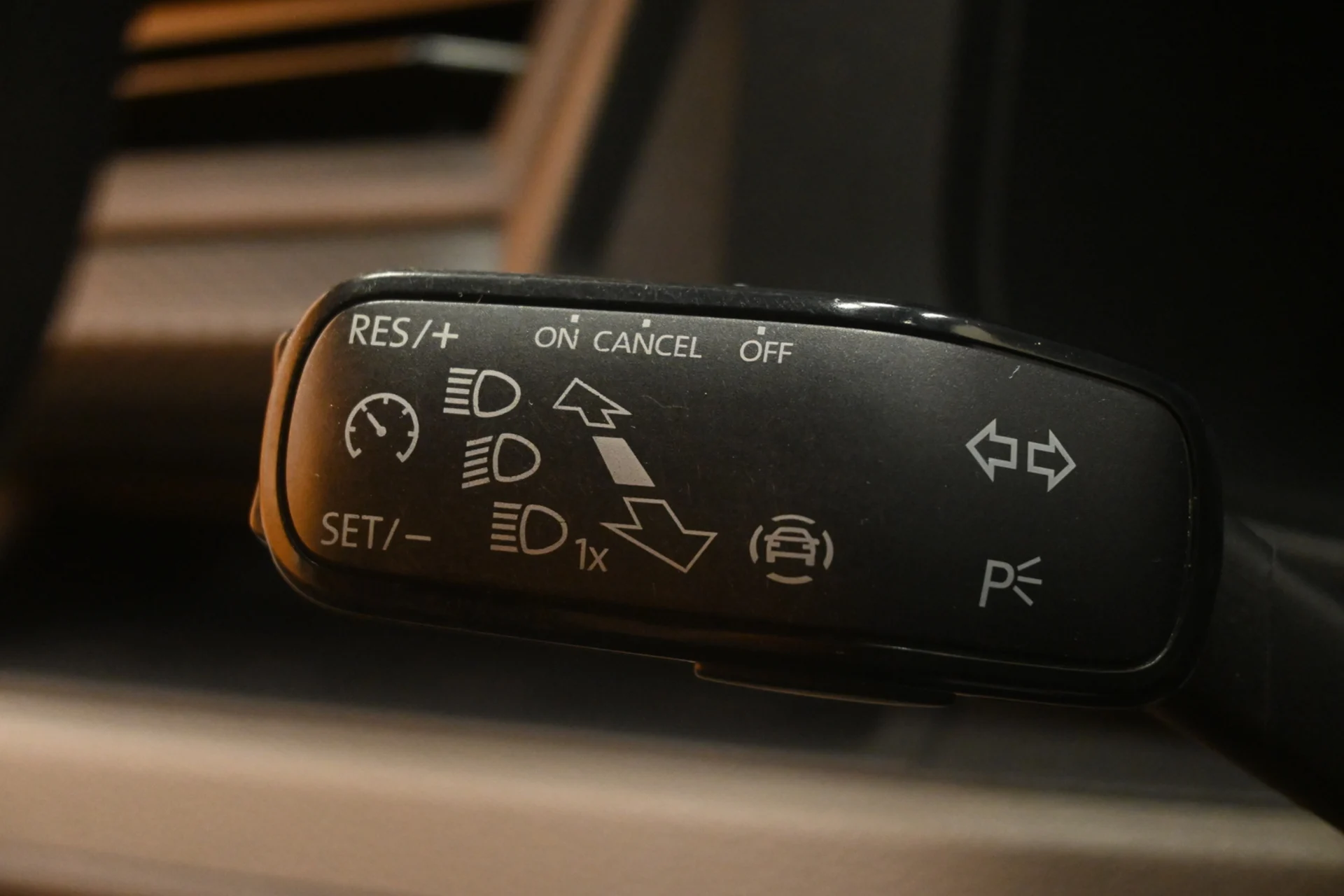 Car Image - 6YiYAASDTSbklSJg6W73AH