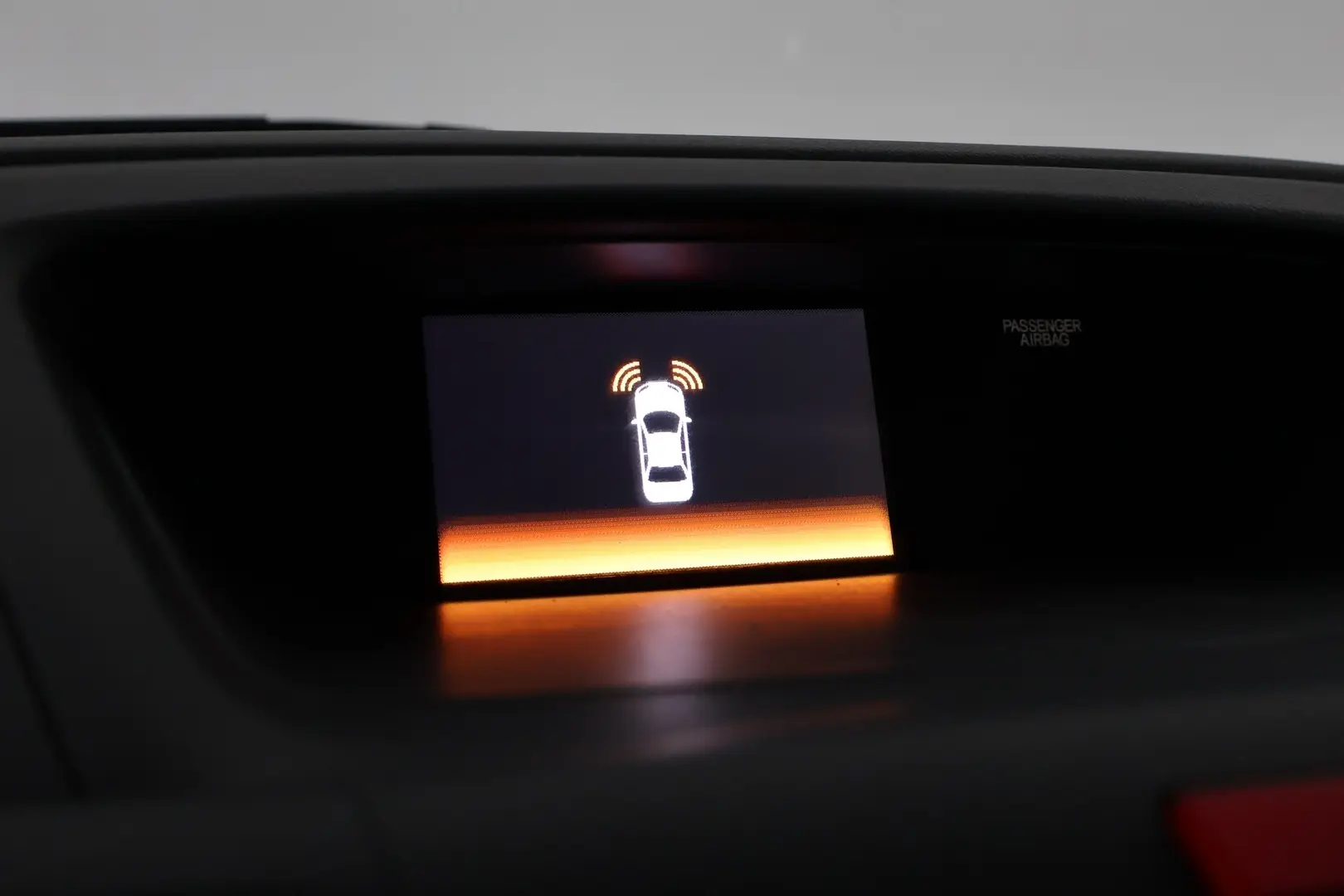 Car Image - nMoSDlS1Oppl8AF4fErnb
