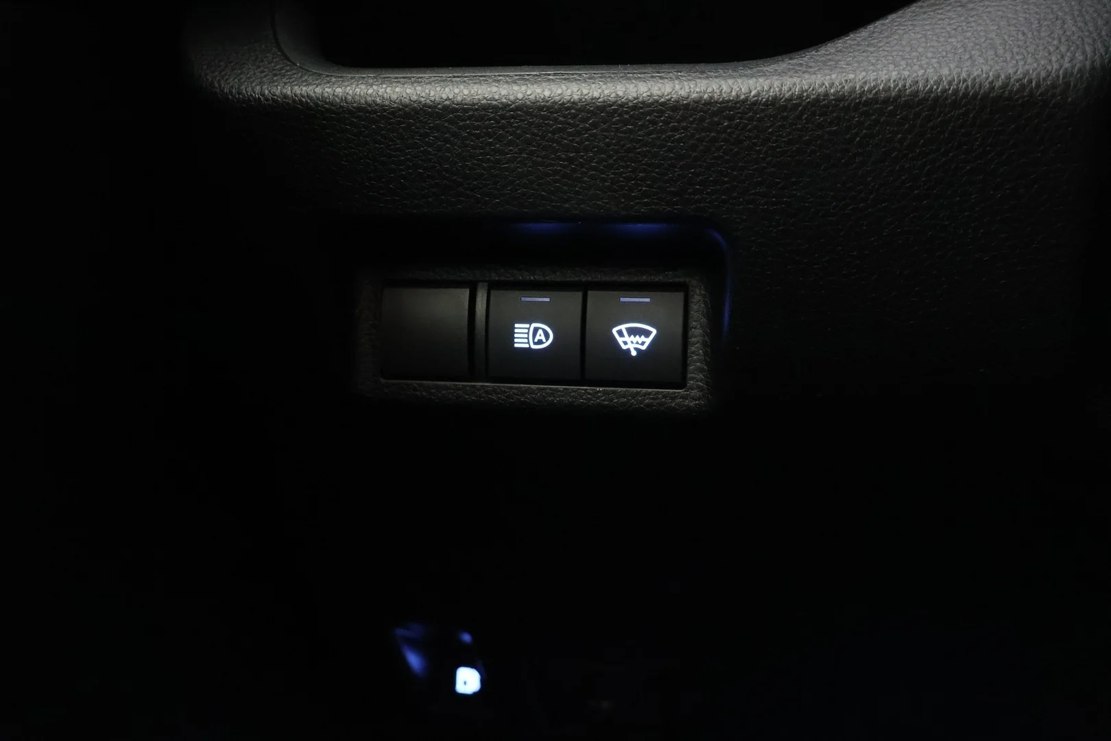 Car Image - 5pDiqEDt1gNvhcw7KTfD7x