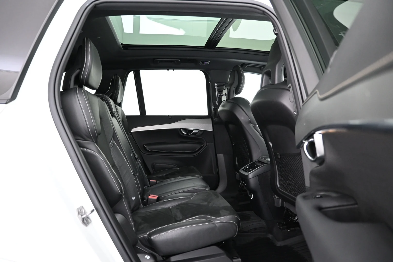 Car Image - 232HPoP5O2SvwBqX6ndSR8