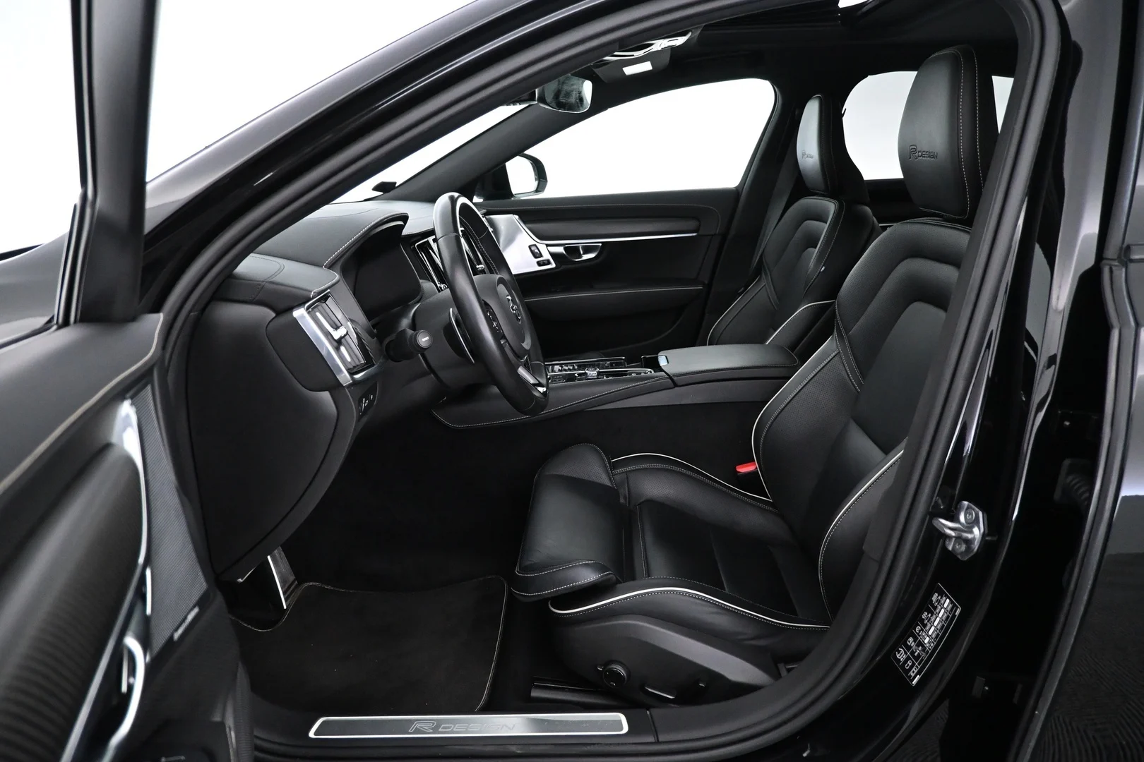 Car Image - STT4Vpdr0O9d0rA4ruG4g