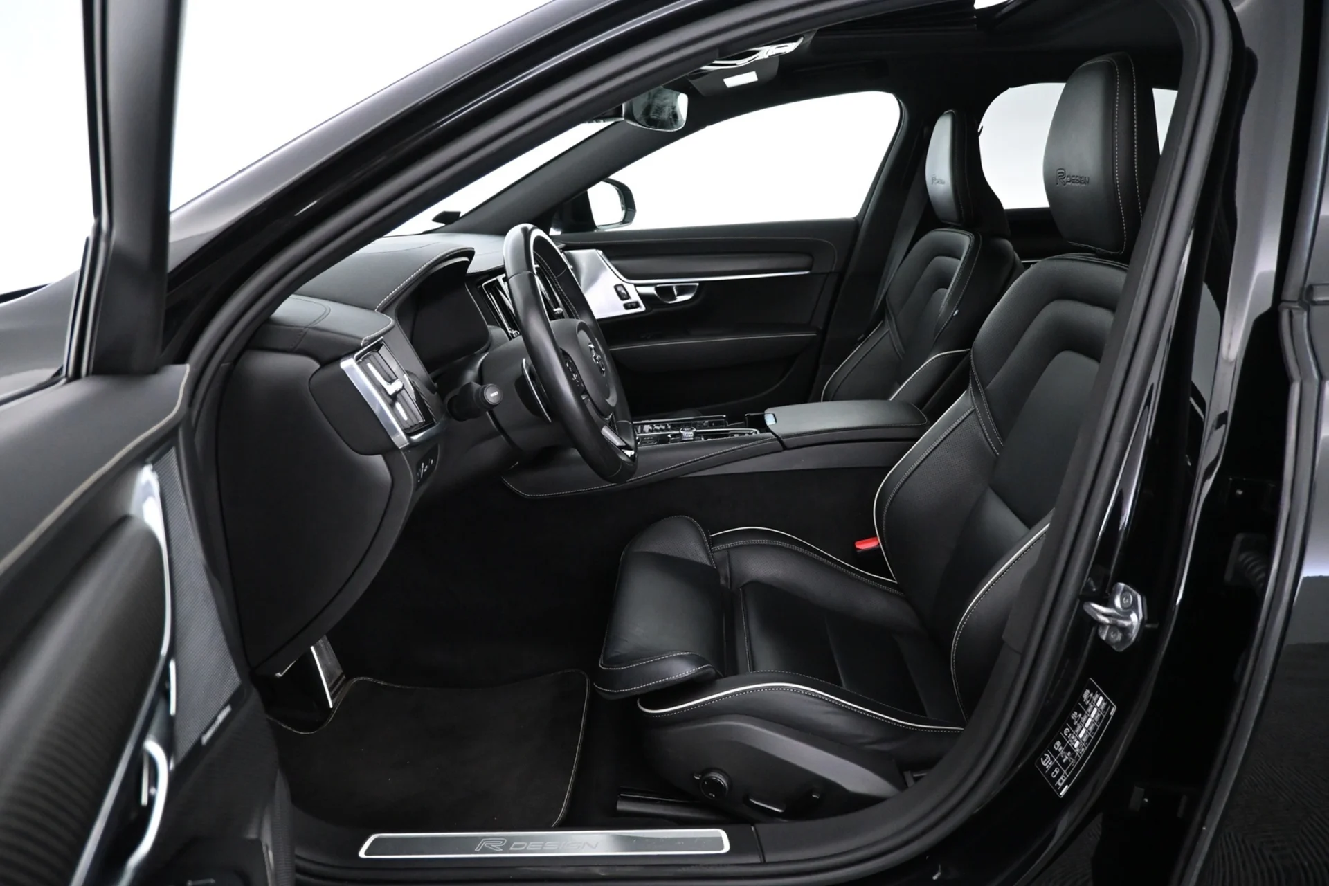 Car Image - STT4Vpdr0O9d0rA4ruG4g