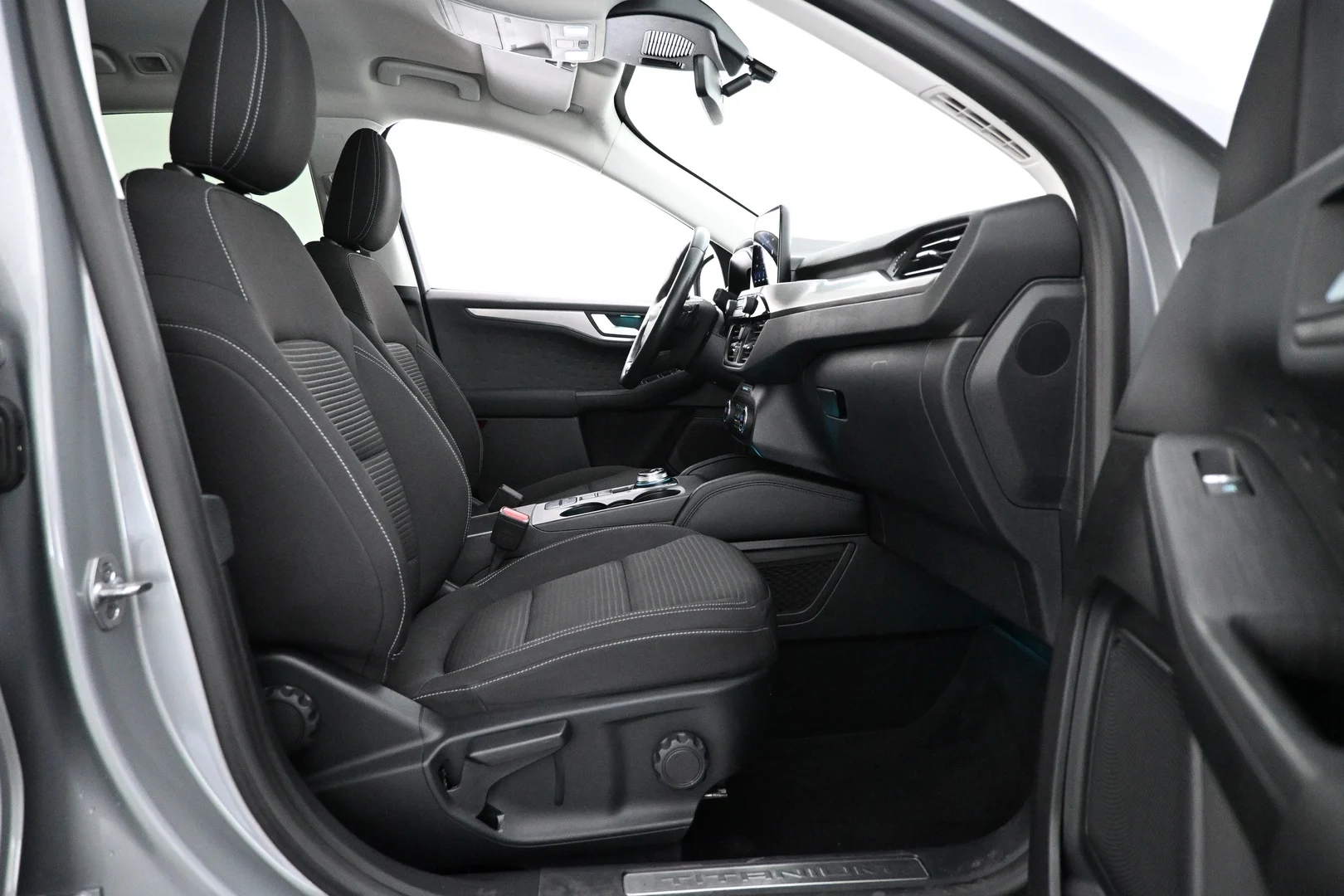 Car Image - 4RQVNQiNY2iBKA8sGyjEGX