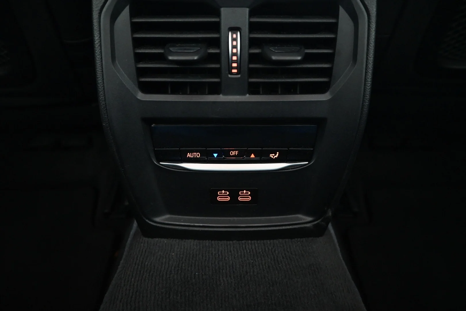 Car Image - 5MxXyICkL95FjUUkjLVWdB