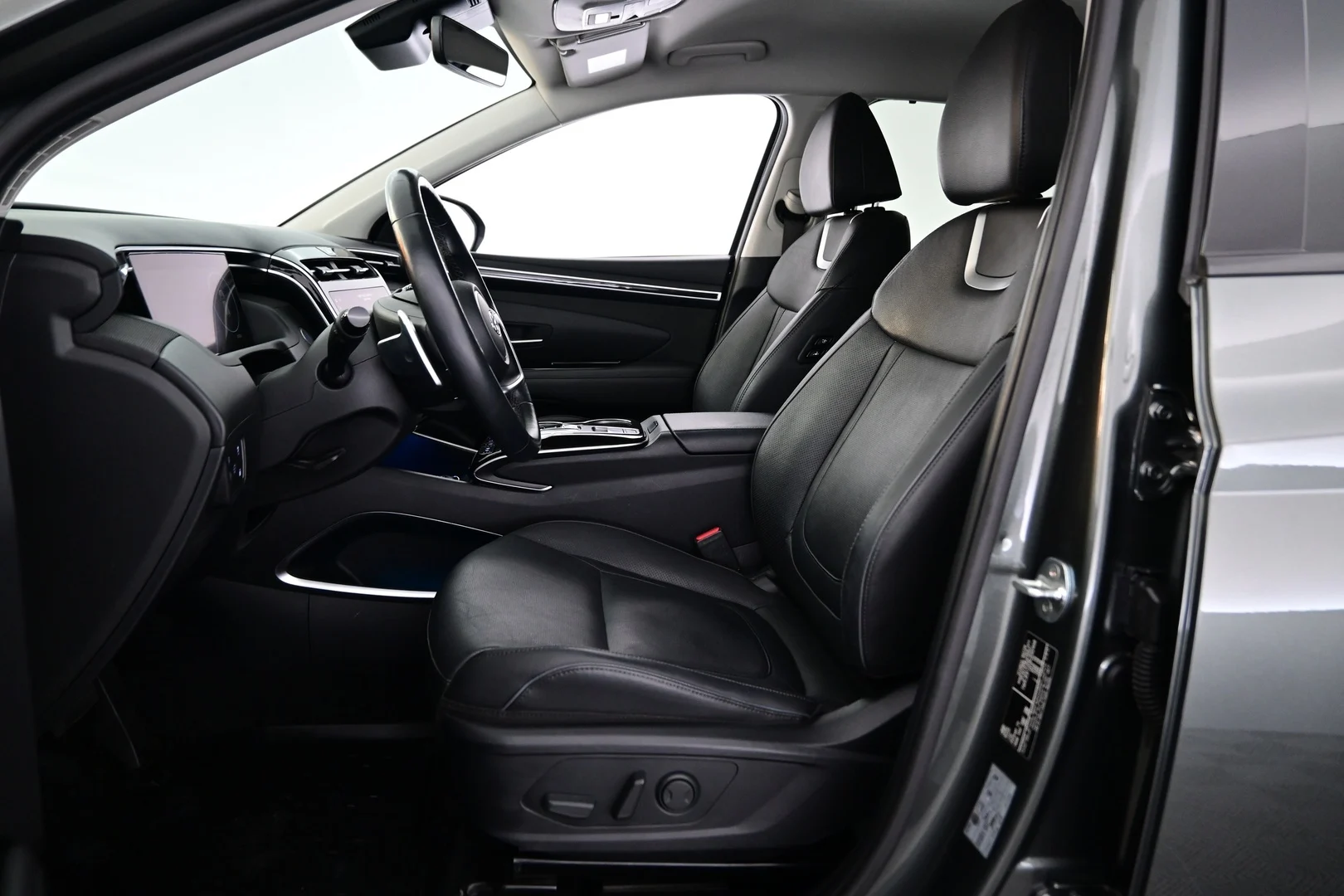 Car Image - UyTwflbLrElViuMS8TEIG