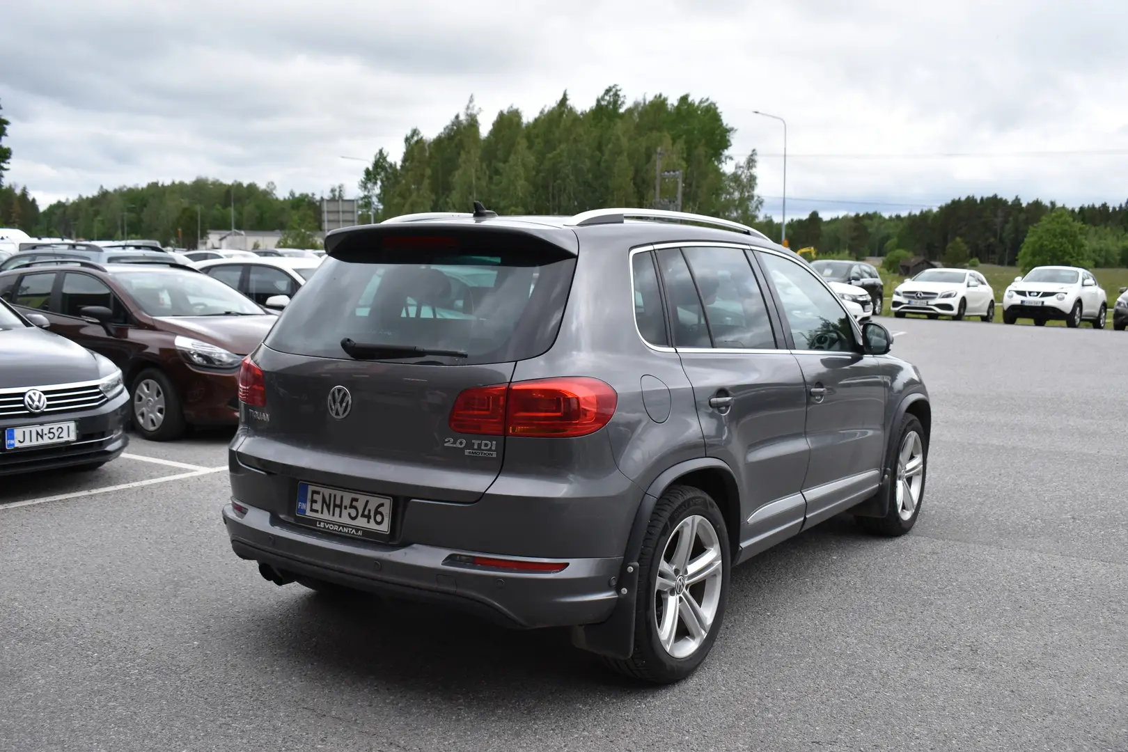 Car Image - 6dEBqlYm3AA0UwGsrPQF77