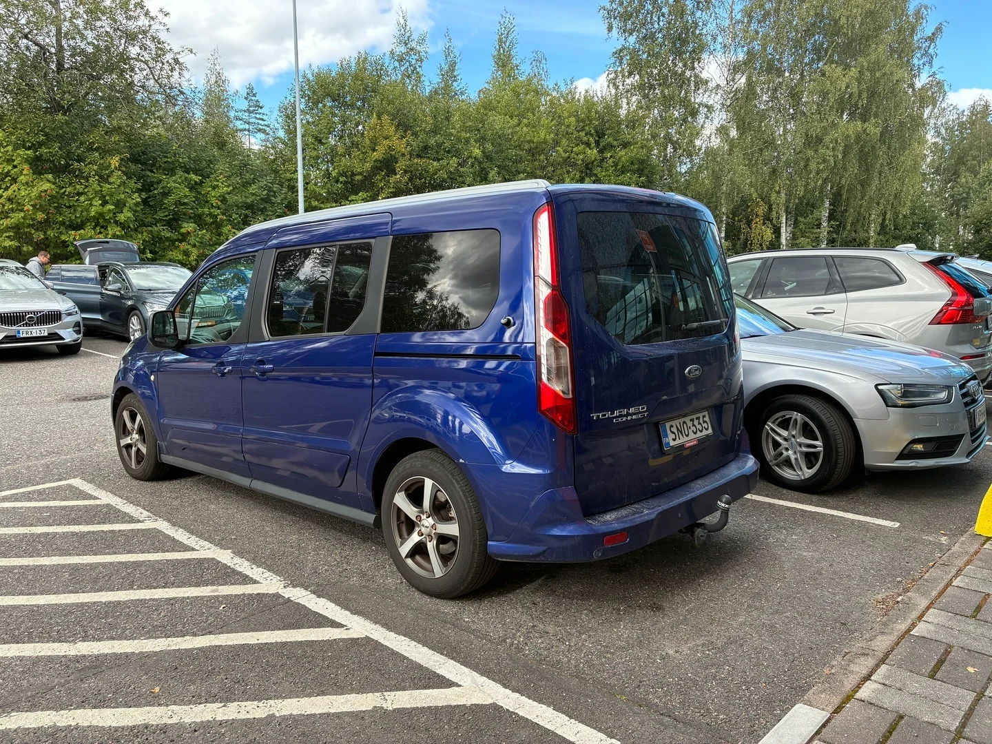 Car Image - 6m3ZCJin7R2PzwxNbCwNIg