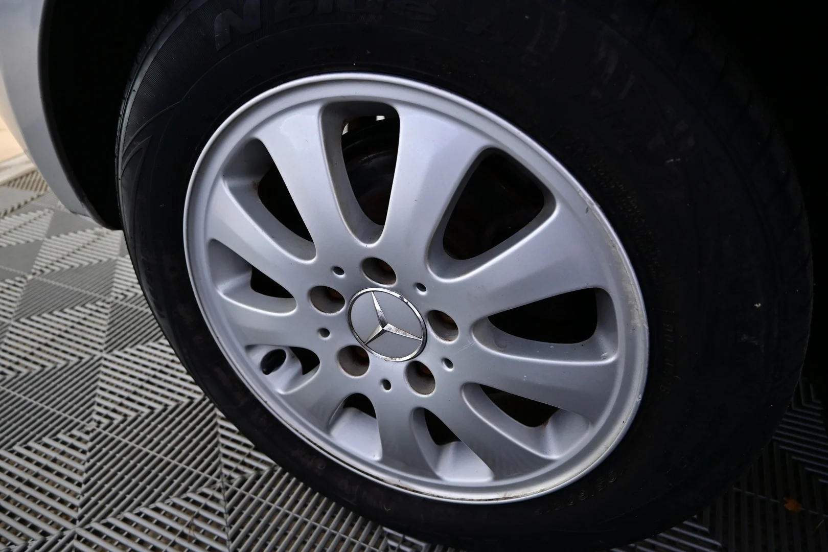 Car Image - 5JHFGprUDx2Itf7MFl02Ku