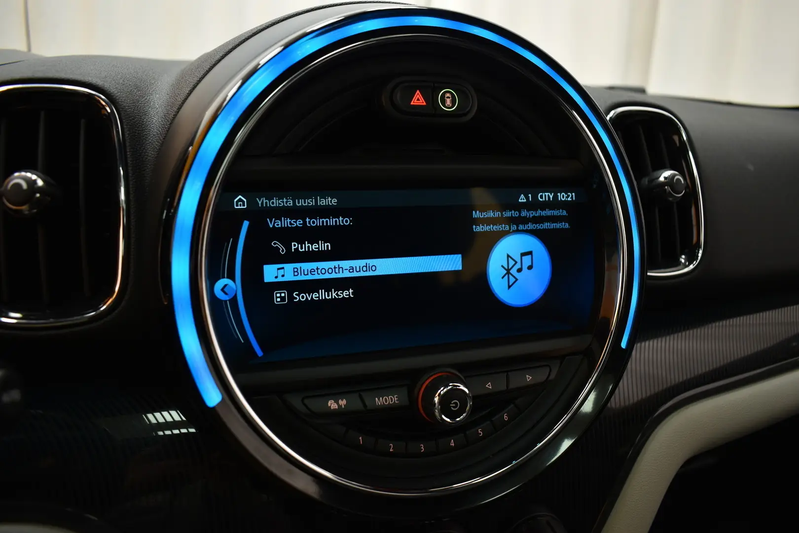 Car Image - TLMuYTmmSDUf3TkvFxGbd
