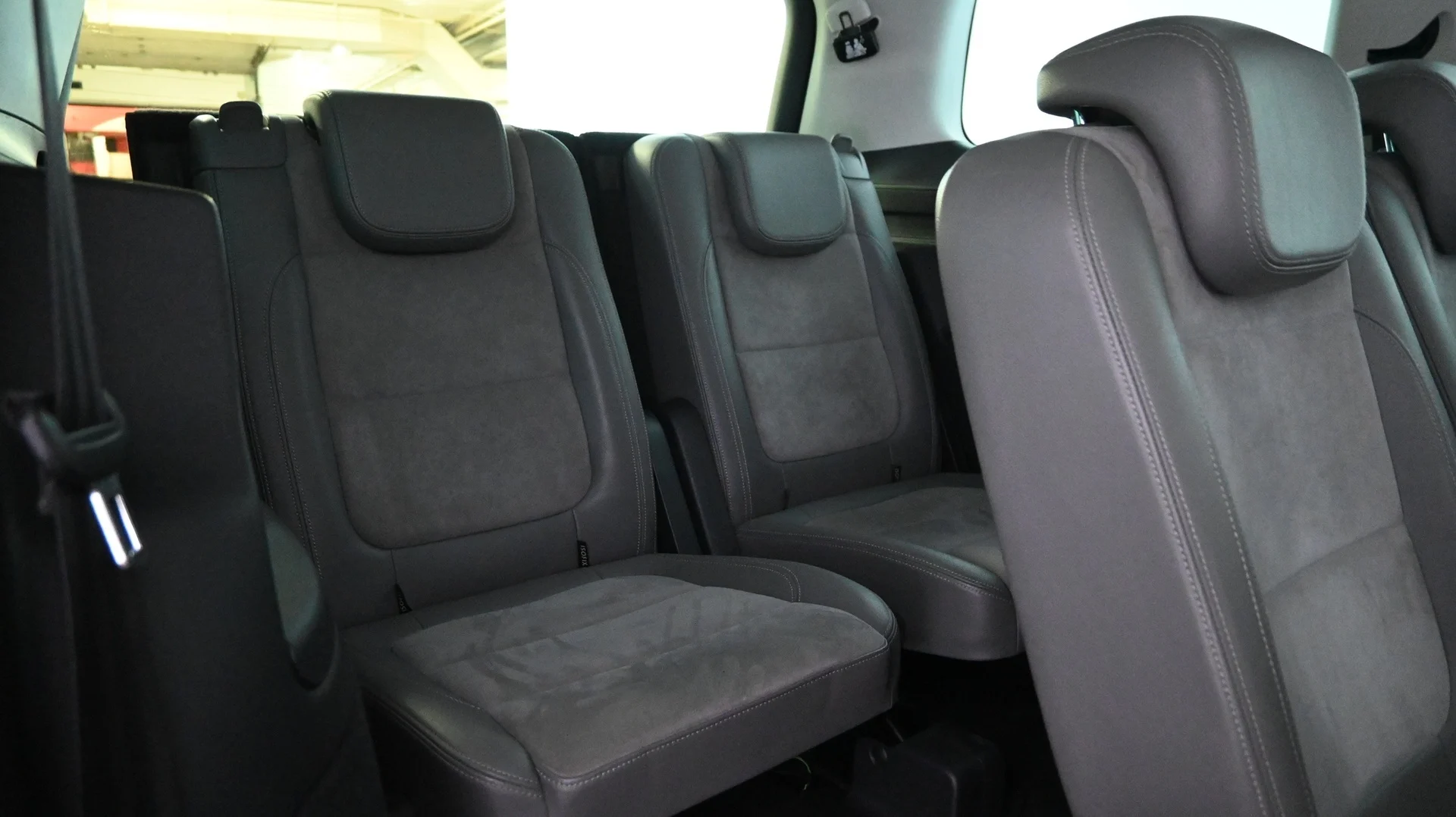 Car Image - 6RUQmnoiPymvG03TlYPju5