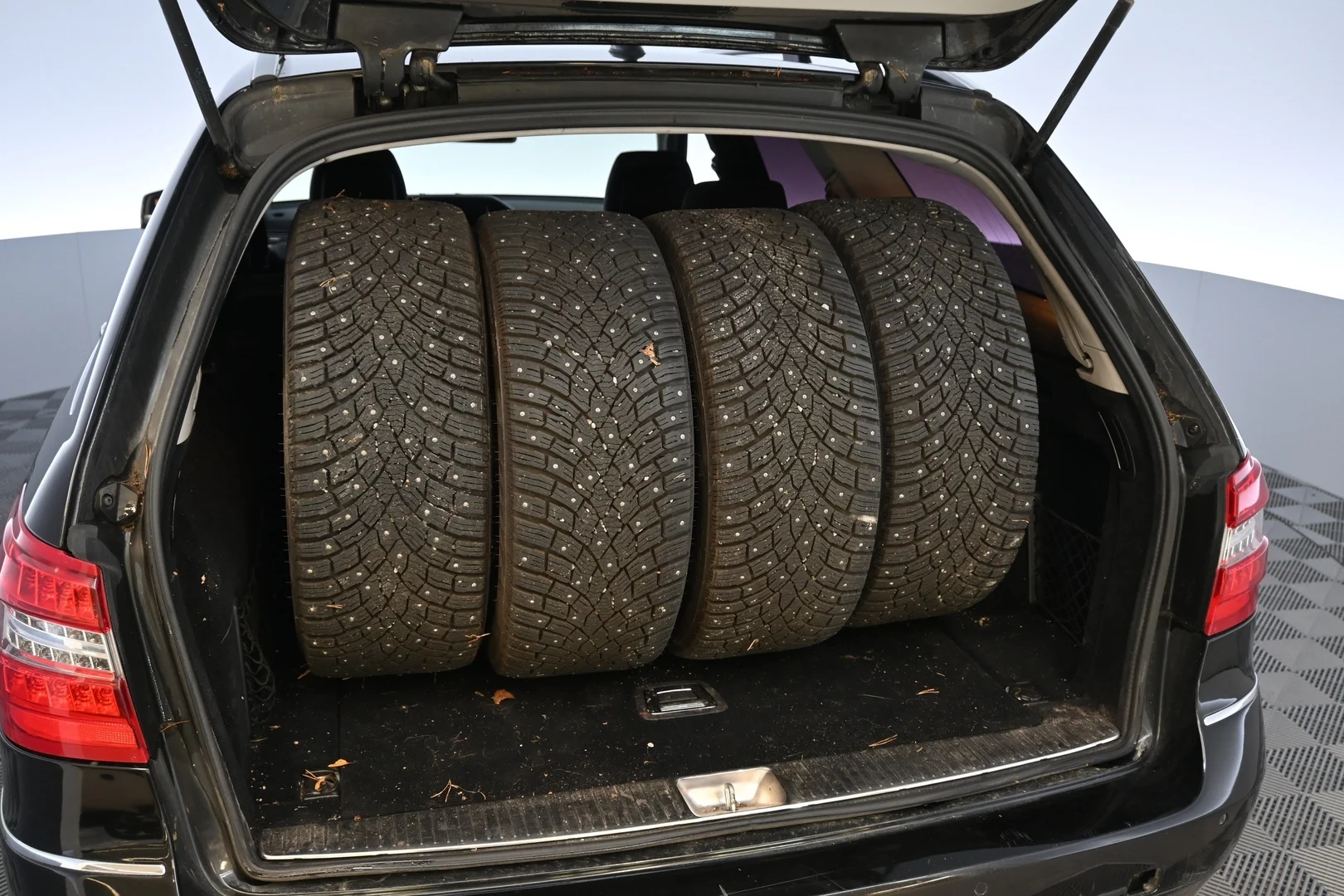 Car Image - 6mkjbAlCRMoXLgnhTbLcOD