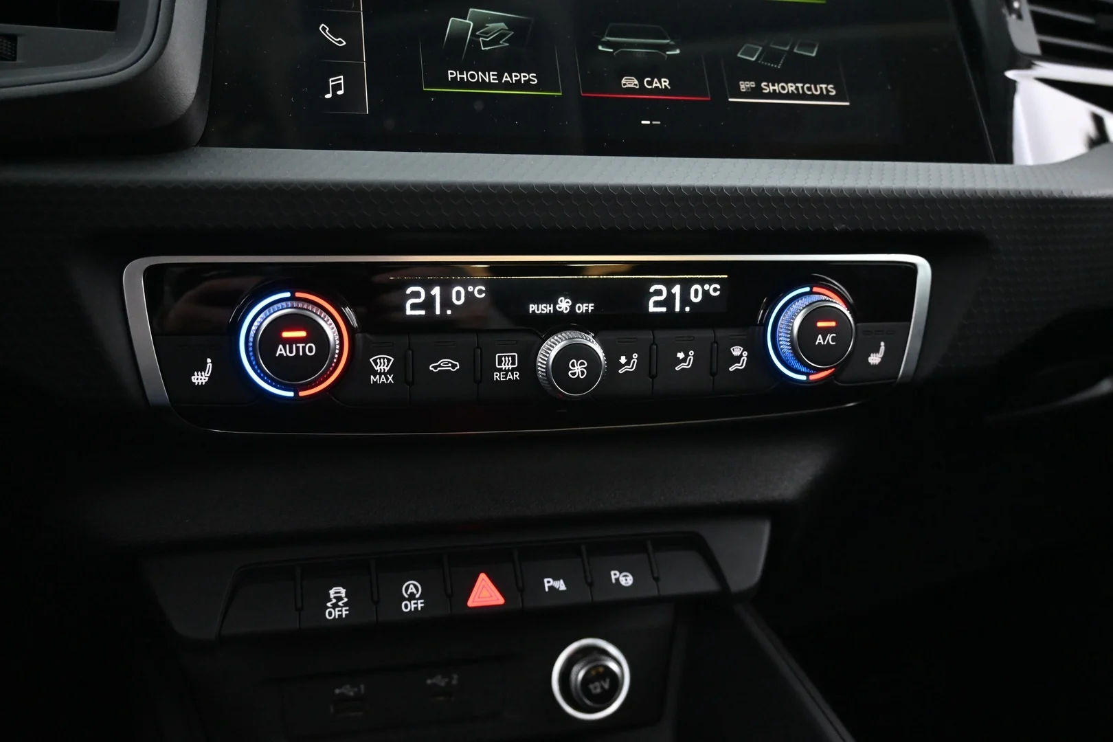 Car Image - 6wkbCaeOE79ex0yTdmC9Rk