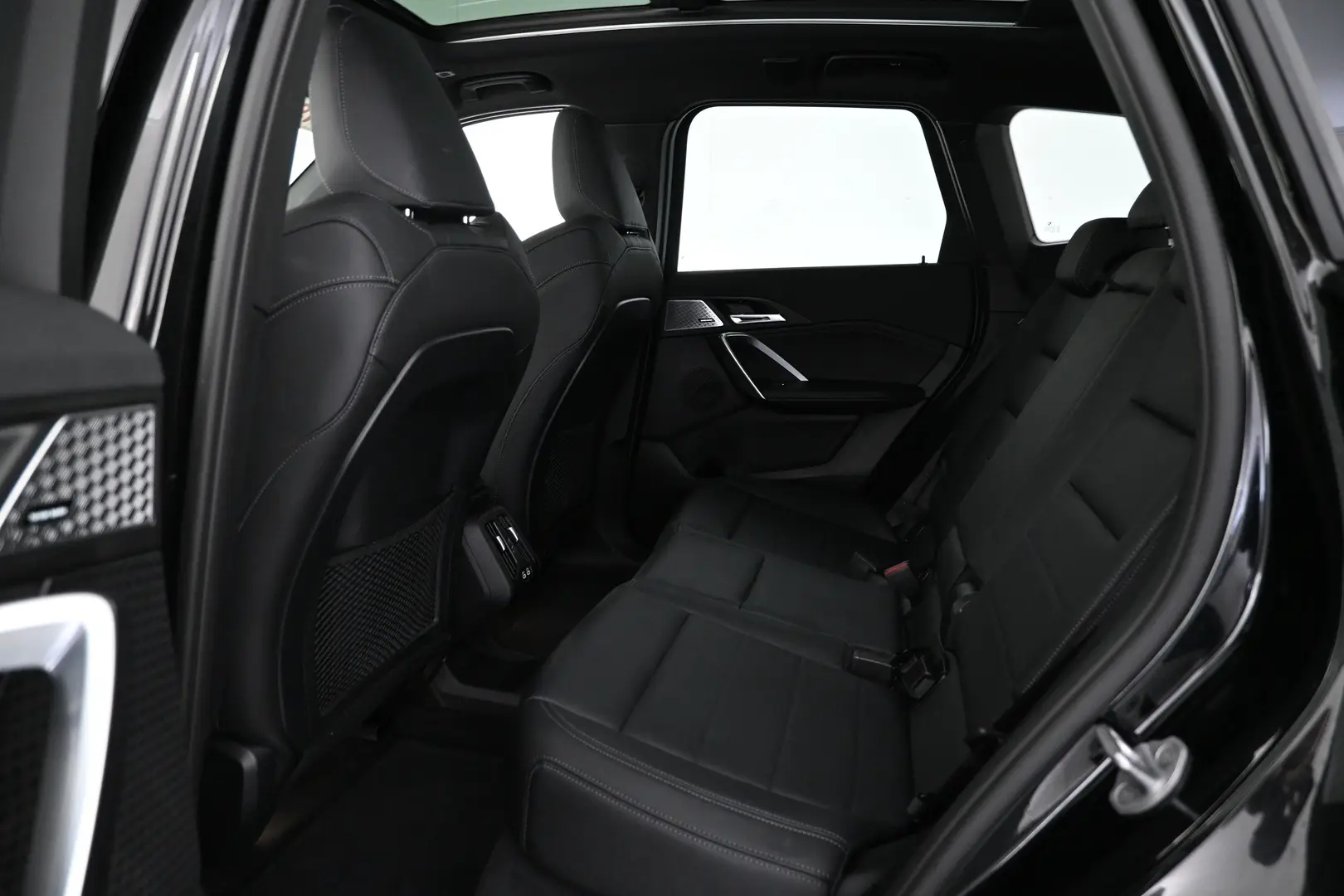 Car Image - 6IRkxxT3DG33HlXwtmJv1k