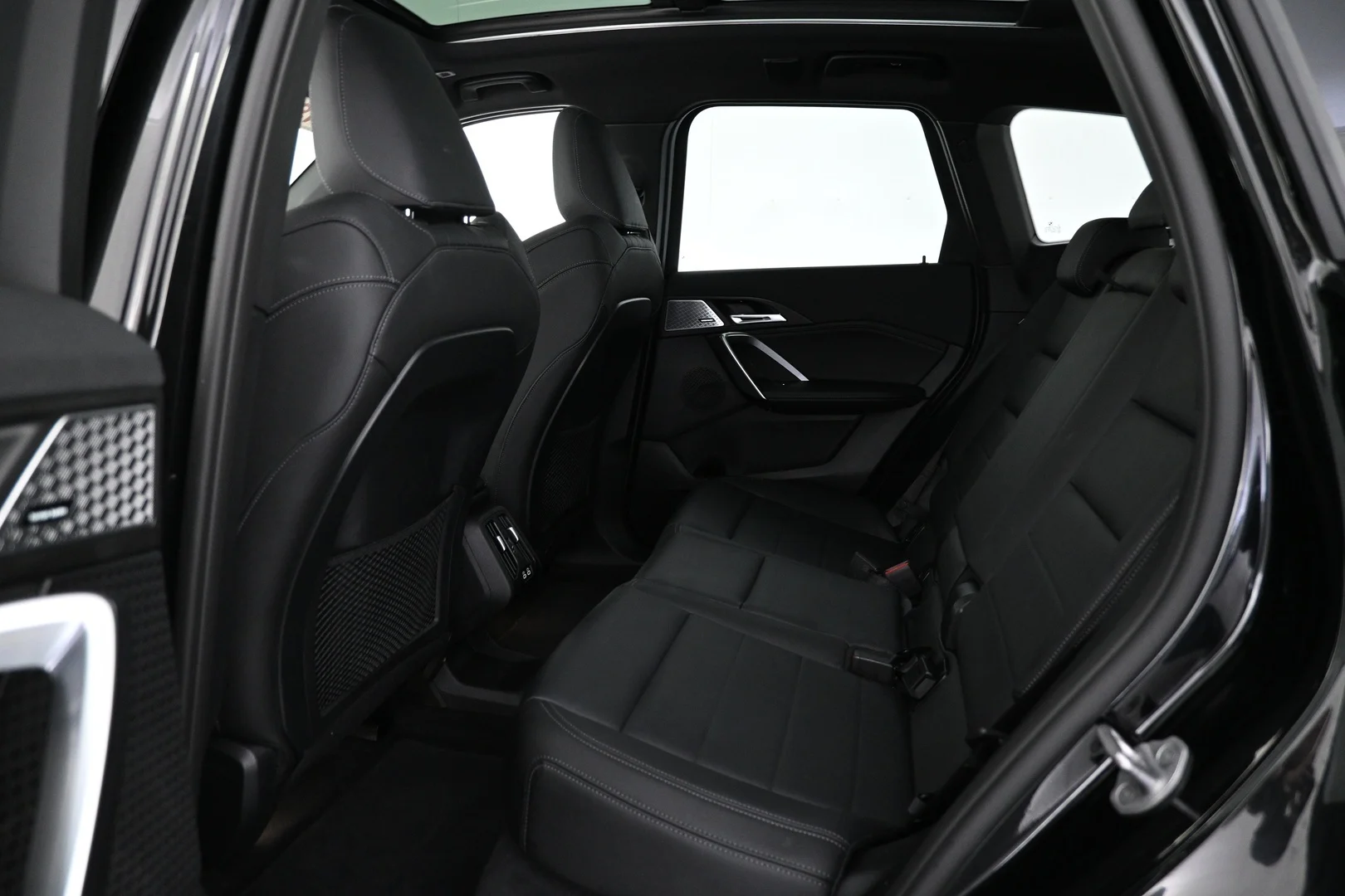 Car Image - 6IRkxxT3DG33HlXwtmJv1k