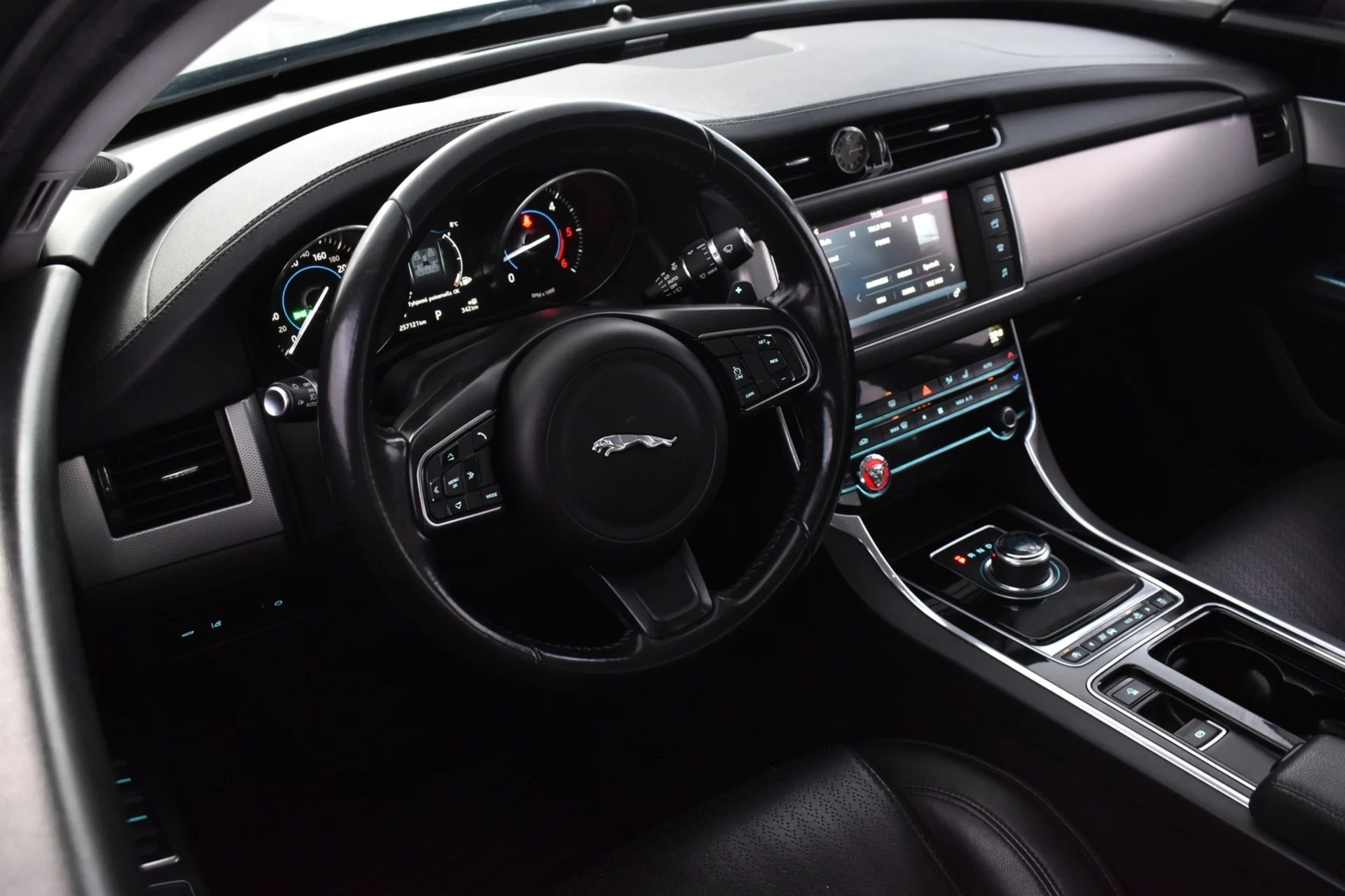 Car Image - 3a6rbsx4h9txQ0TbEV3xTG