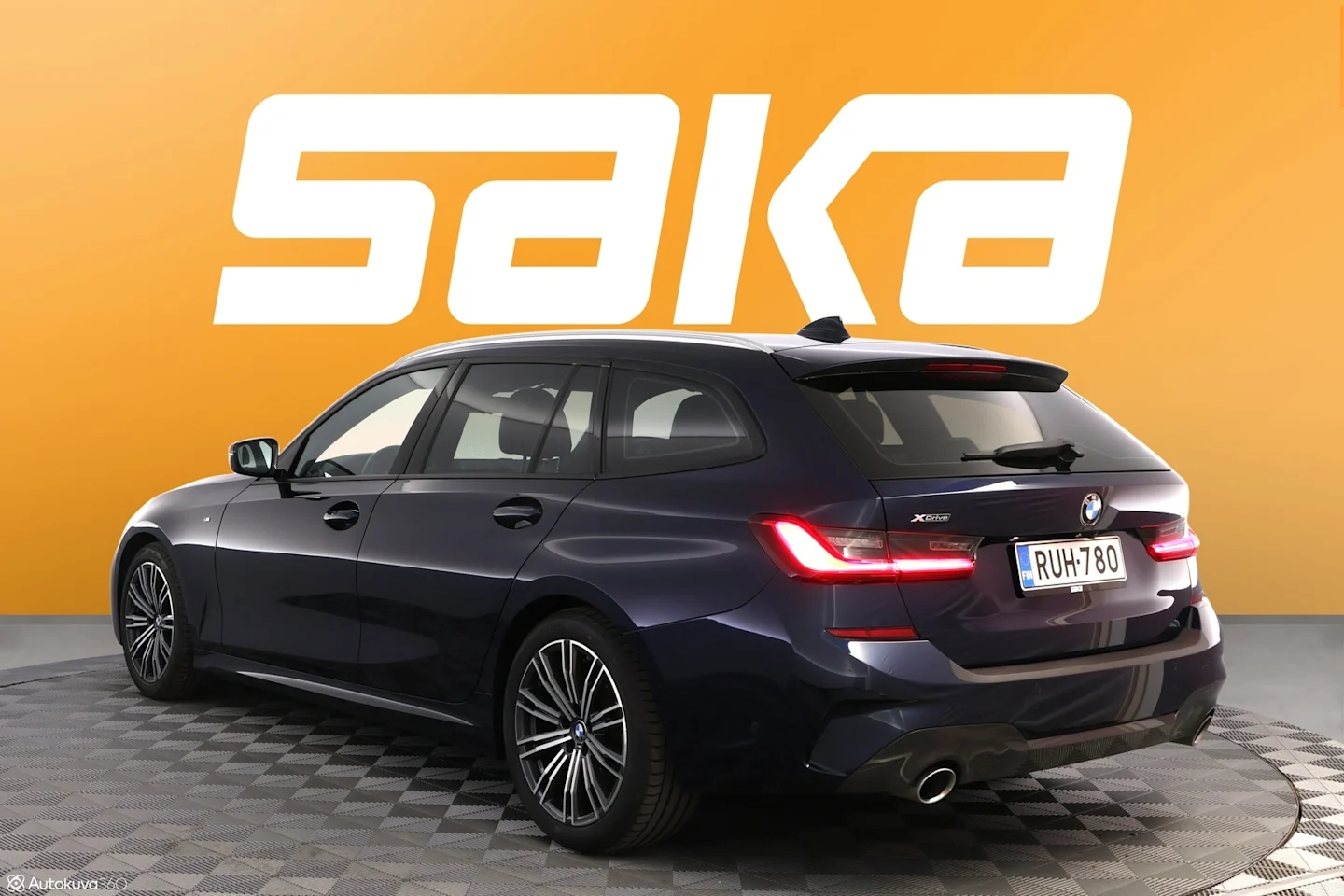 Car Image - 7b3zn3E0RXItEONkwFPrjv